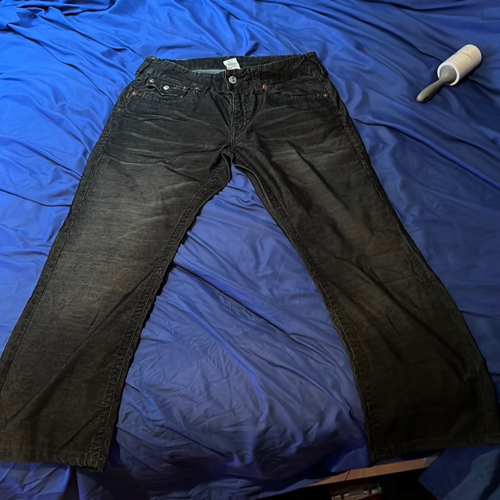 True Religion Black Vintage jeans size 34 waist….. never worn, mint condition